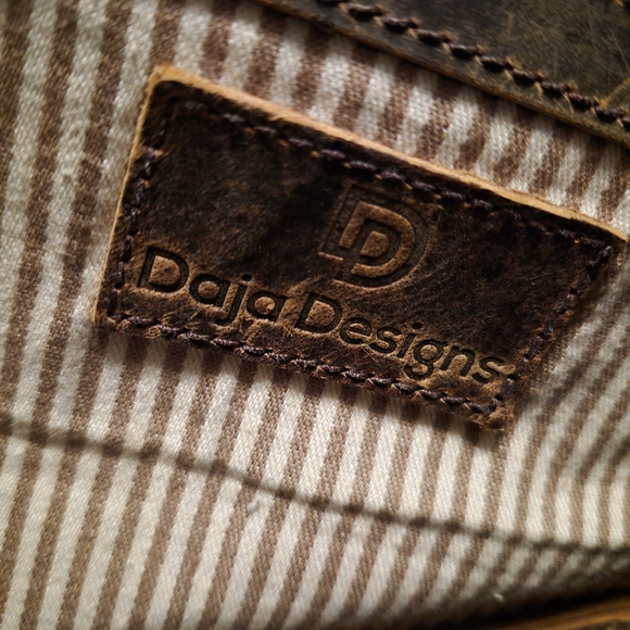 Distressed Leather Artisan Patterned Brown and Black Shoulder Bag - Picture 3 of 14